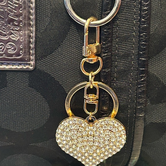 Coach Poppy Black w/Rhinestone Bag Charm 16 x 12 x 4 - Picture 4 of 17